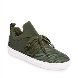 Steve Madden Sneakers